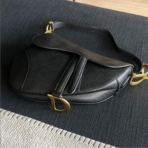 Black Saddle Bag